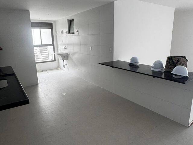 #3 - Apartamento para Venda em Vila Velha - ES - 3