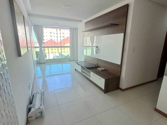 #27 - Apartamento para Venda em Vila Velha - ES - 2