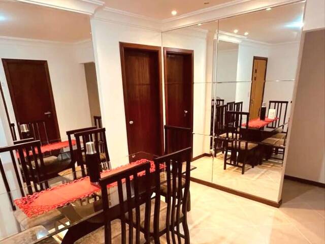 #28 - Apartamento para Venda em Vila Velha - ES - 3