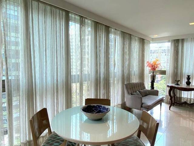 #38 - Apartamento para Venda em Vitória - ES - 2