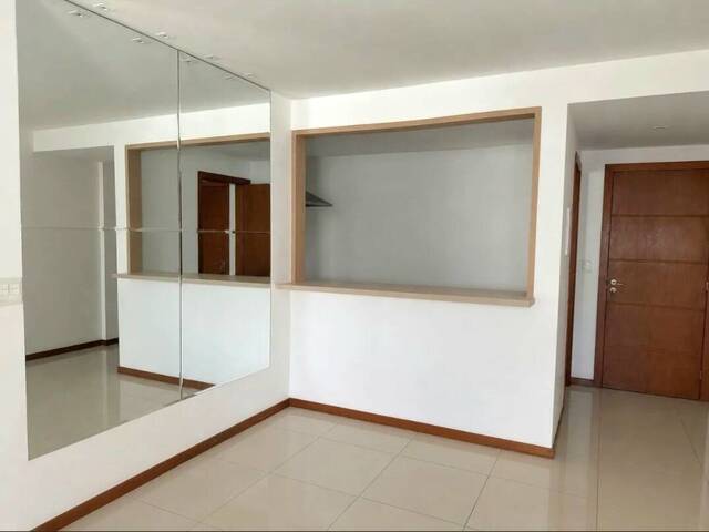Apartamento para Venda em Vila Velha - 2